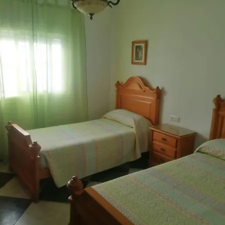 Apartamento Centrico 3 Con Terraza, A 700m De La Playa, Ideal Para Familias - Es-180-392 *